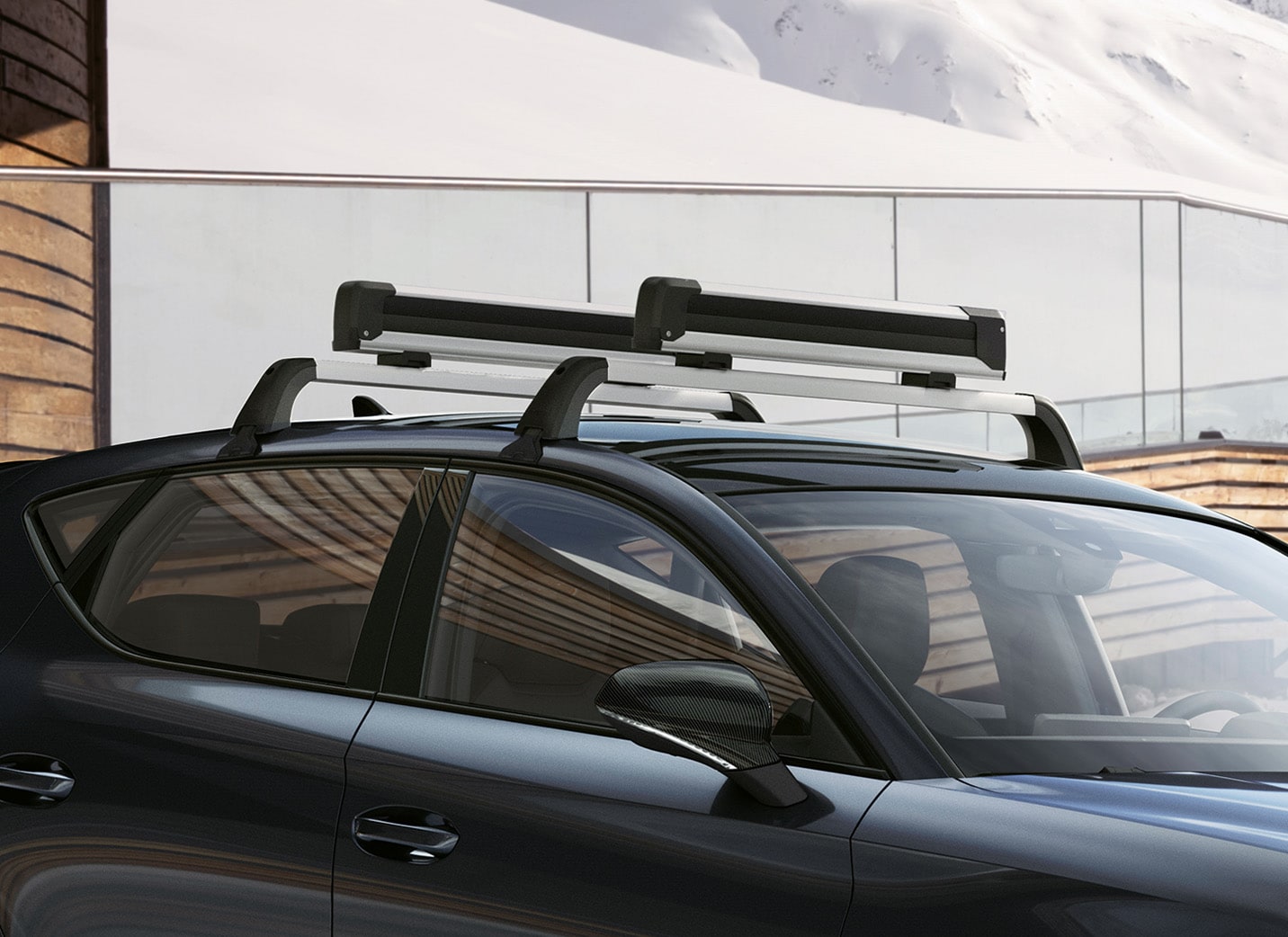 SEAT Arona Fond mit hinteren Fenstern durch Sonnenrollos abgedunkelt