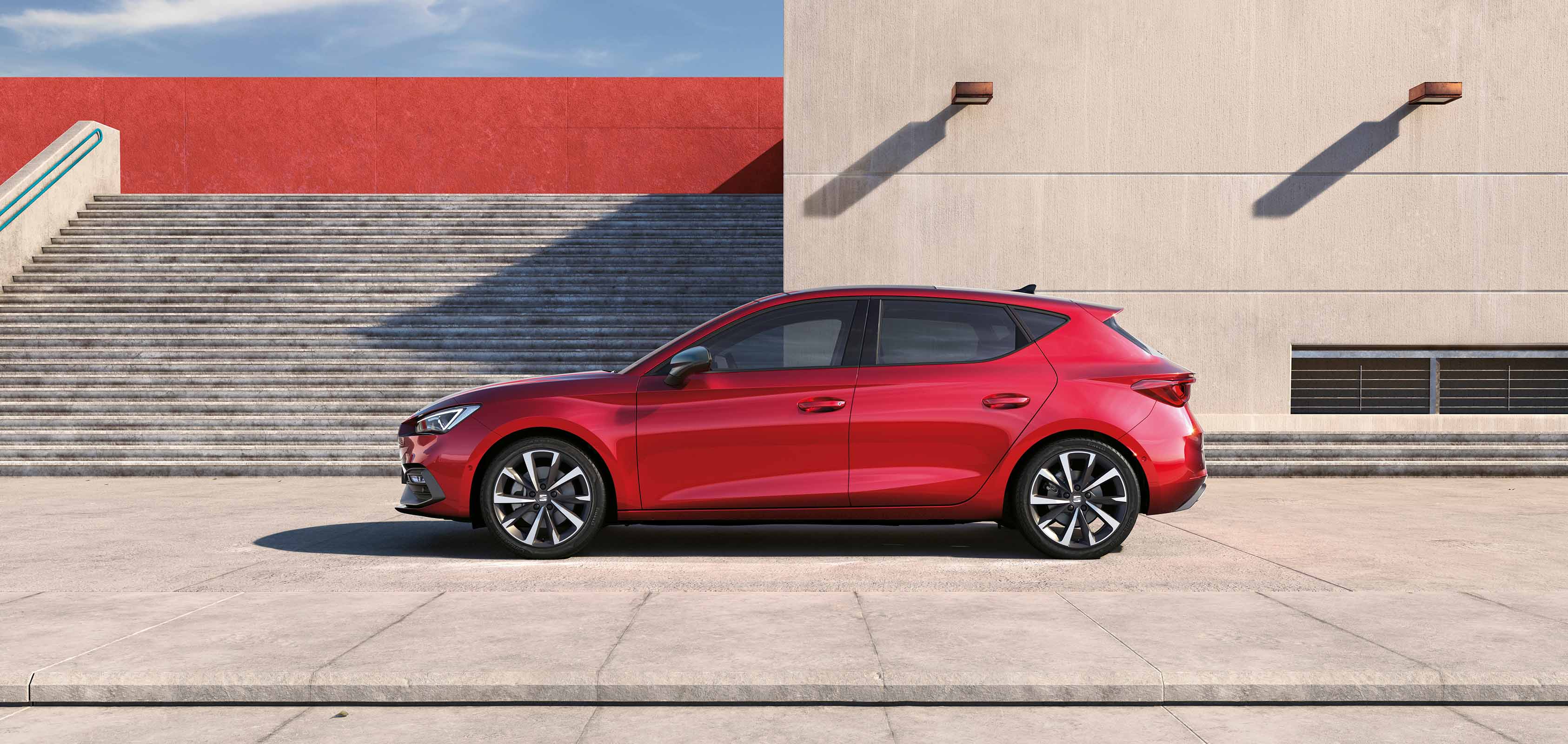 SEAT Arona in Dark Camouflage | SEAT