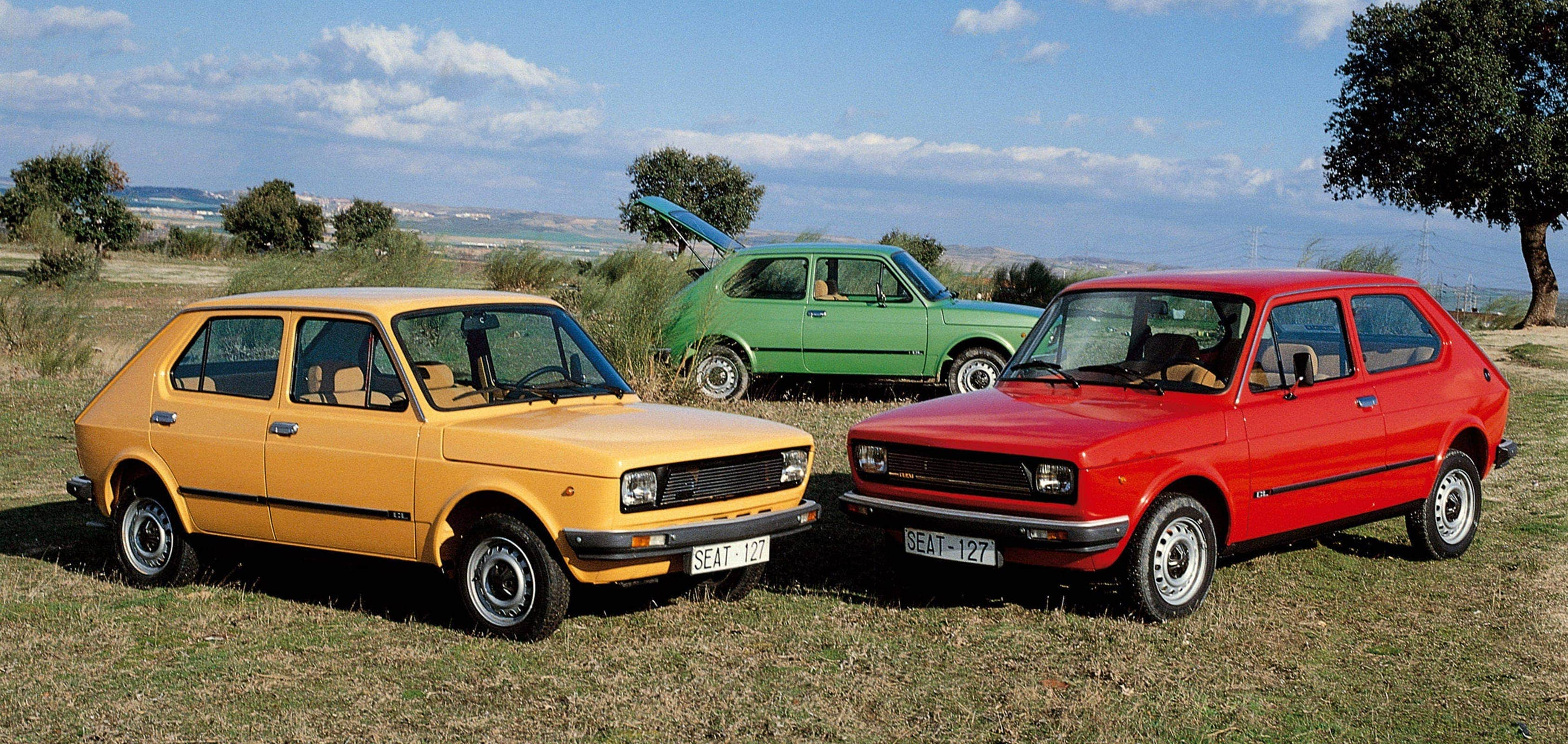 SEAT Markengeschichte 1970er Jahre - Martorell Technical Centre SEAT 127 Modelle in einem Feld