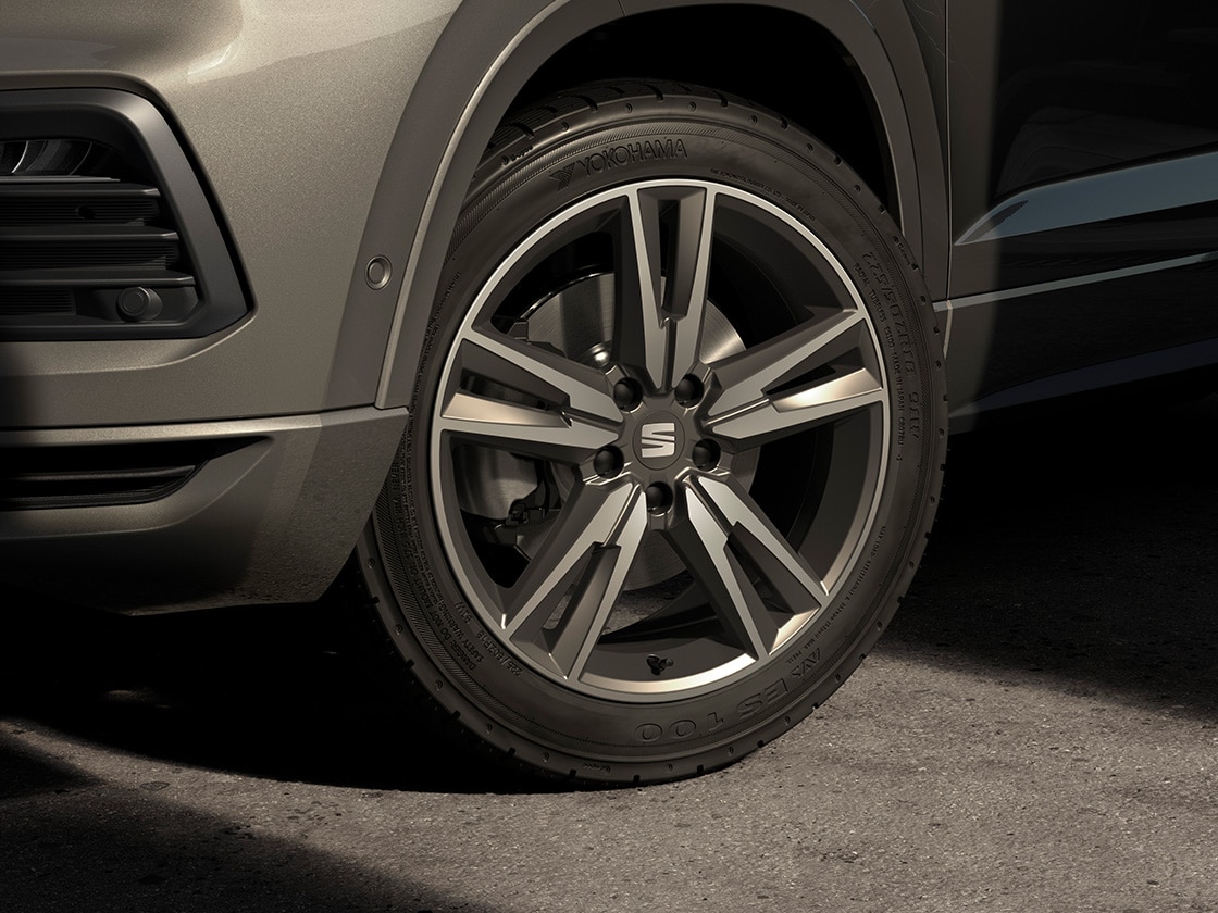 18"-Leichtmetallfelge "Performance IV" Cosmo Grau